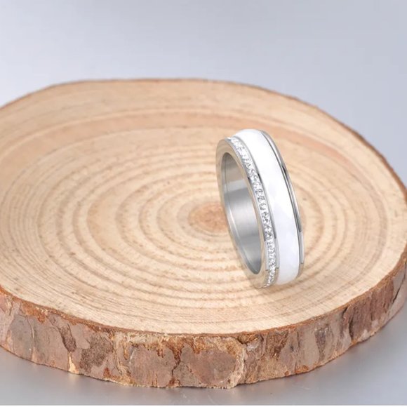 New!! Classic Titanium Stainless Steel White/Black Ceramics Ring Jewelry - Picture 10 of 10